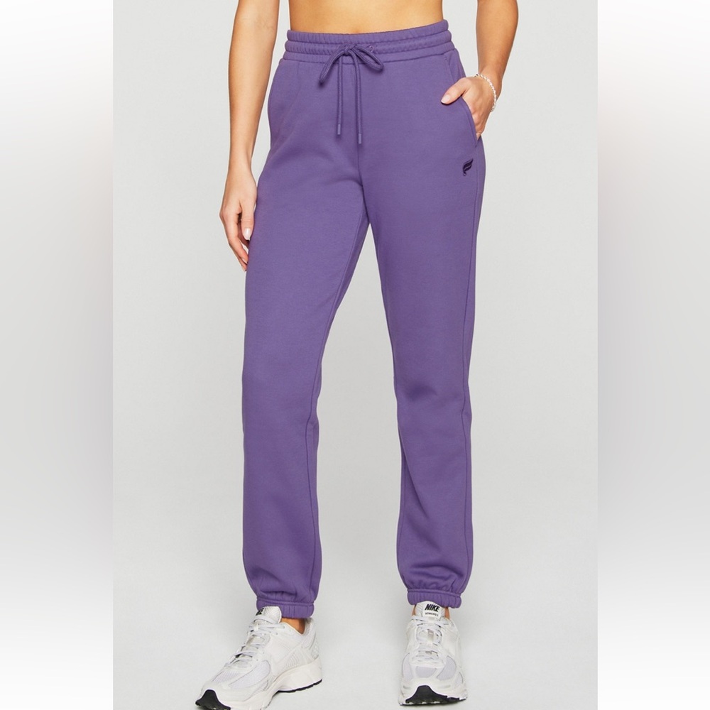Fabletics Cozy Fleece Go-To Sweatpants Nightshade Purple